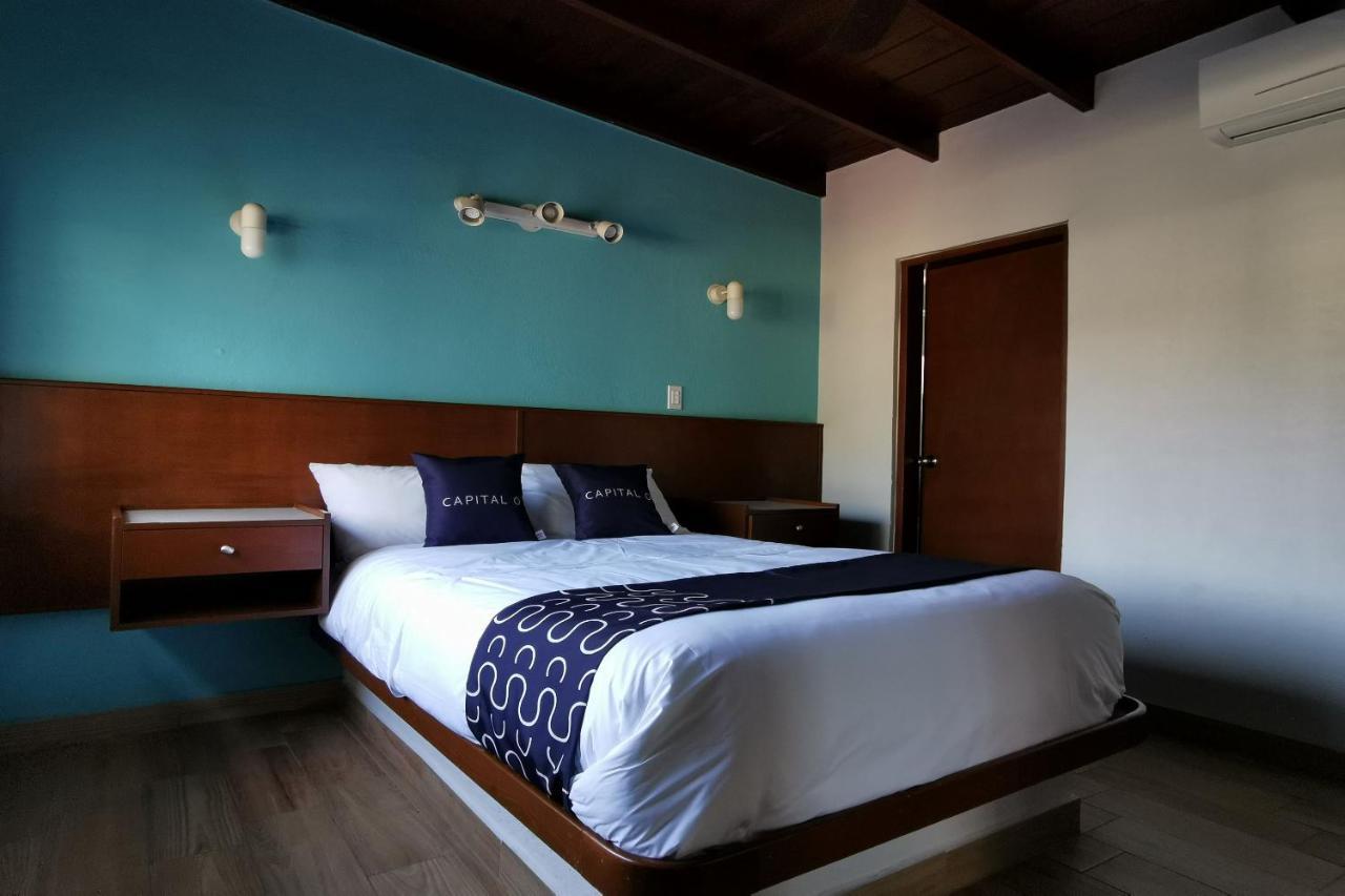 Capital O Hotel America Ensenada Exterior photo